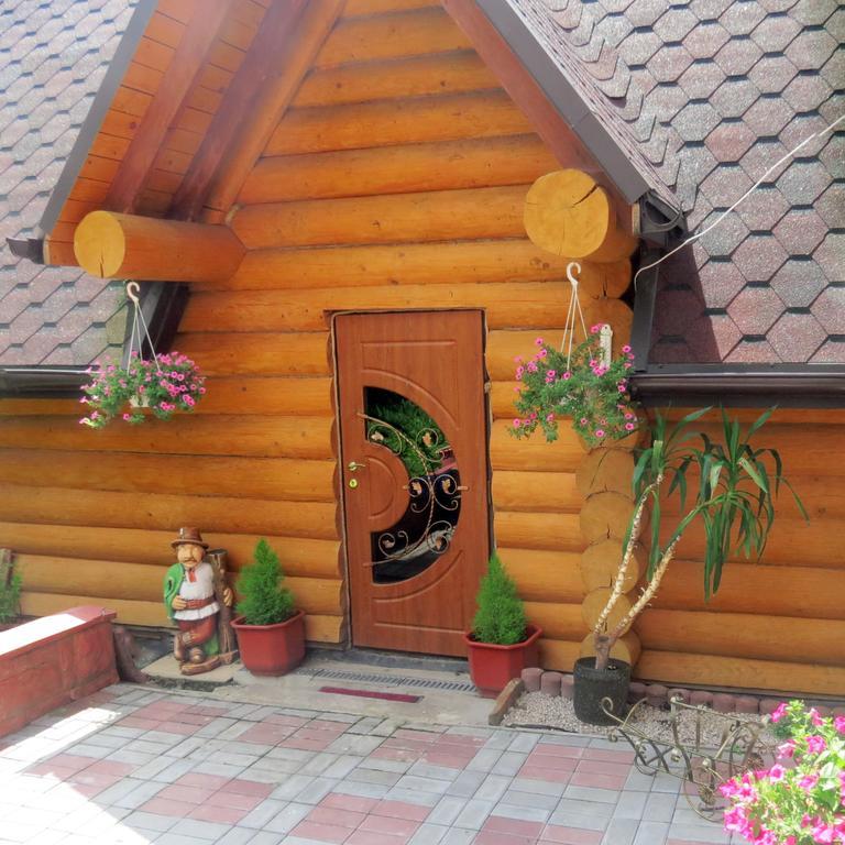 Apartments And Sauna Трускавець Екстер'єр фото